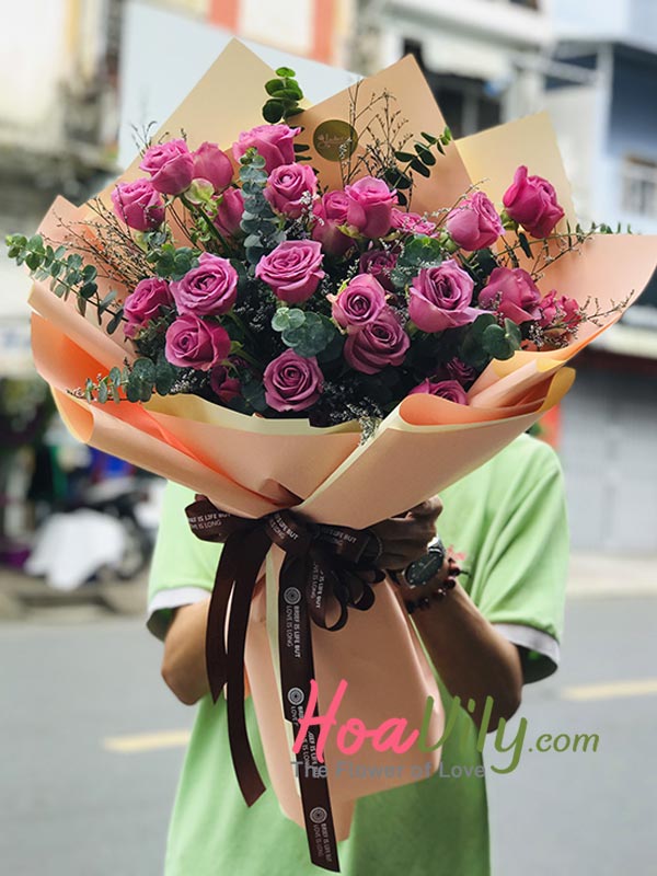 Bó hoa gửi lời chúc đến sinh nhật mẹ