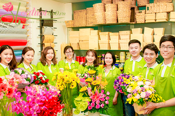 nhân viên shop hoa tươi Thuỷ Nguyên Hải Phòng