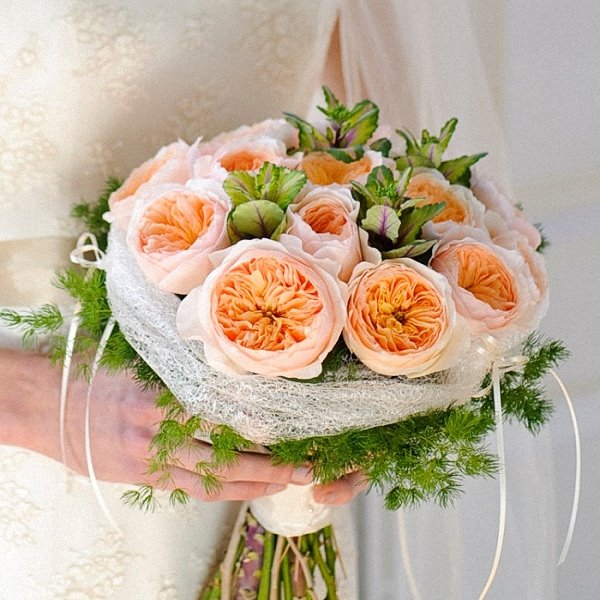 Hoa hồng Juliet là một lựa chọn tuyệt vời cho hoa cầm tay cô dâu