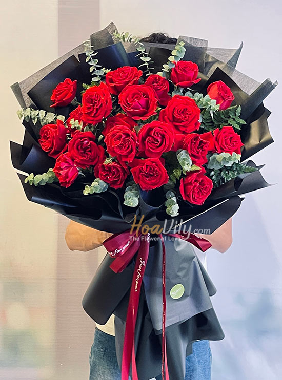 Hoa hồng Ohara đỏ - Sự quyến rũ của phái đẹp