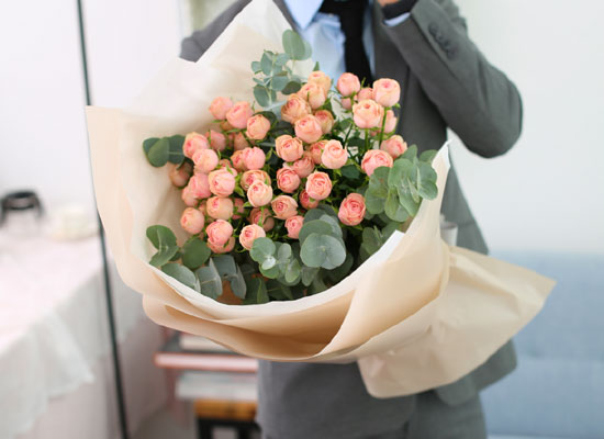 Bó hoa hồng phớt tặng nàng Valentine
