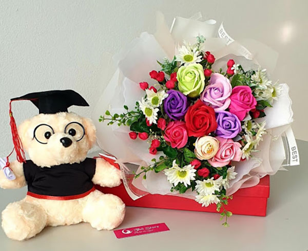 Hoa gấu bông tặng tốt nghiệp