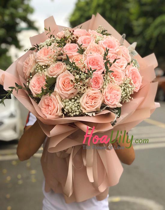 Bó hoa hồng phấn là món quà tình yêu lãng mạn và ngọt ngào