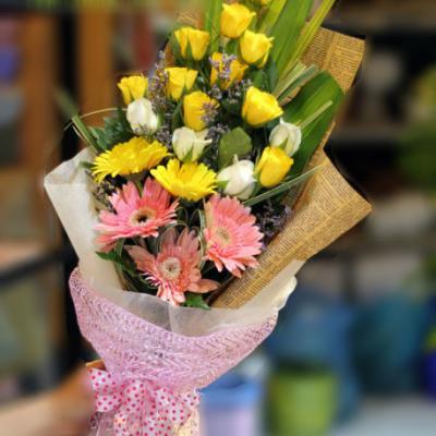 Bó hoa tốt nghiệp sắc màu cuộc sống