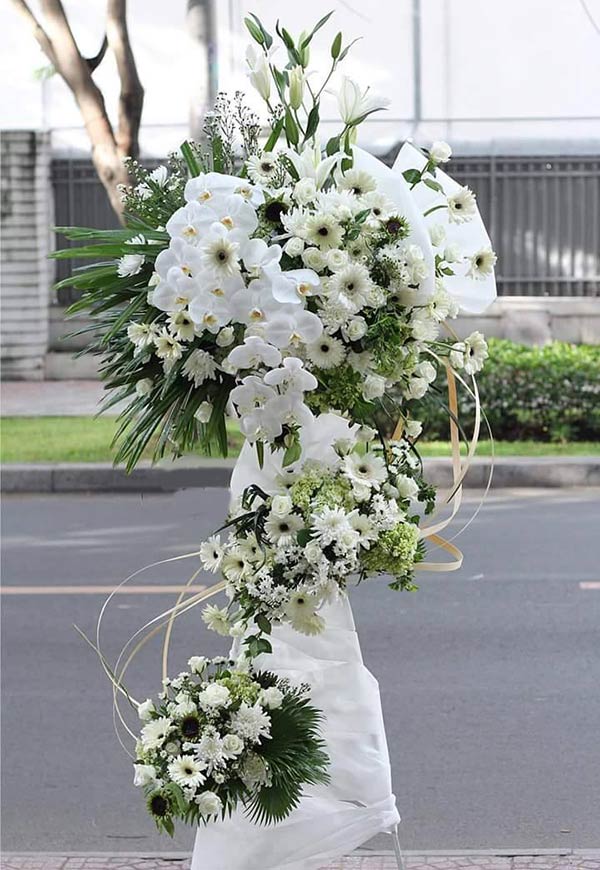 Mẫu hoa tang lễ kiểu Hàn